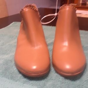 Ladies  Jack Rogers Boots